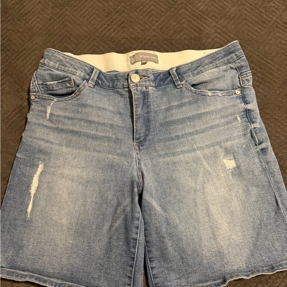 Wit & Wisdom Light Blue Denim Jean Shorts